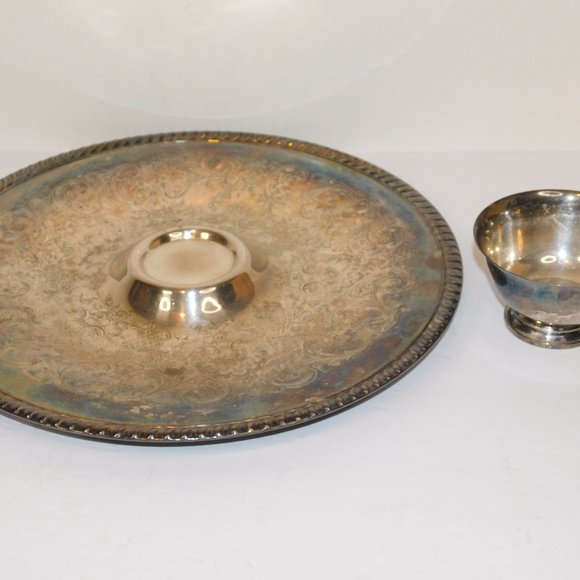 Vintage WM Rogers 866 Silver Plate Chip and Dip Set Family Parties & Gatherings - Picture 2 of 8